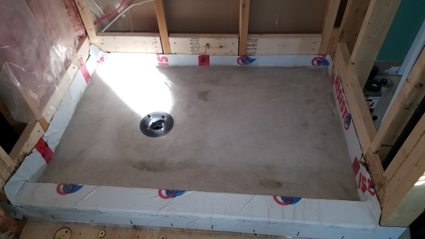 First layer of shower mud bed